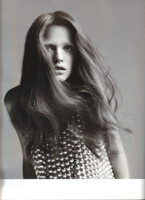 Lara Stone pic #132845