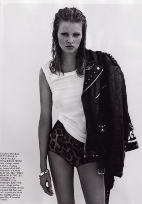 Lara Stone pic #160321