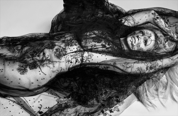 Lara Stone pic #807782