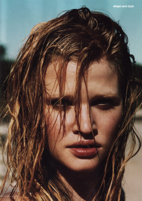 Lara Stone pic #155186