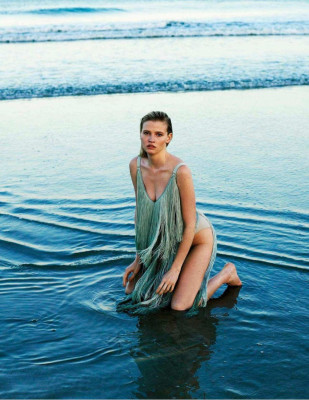Lara Stone pic #1030794