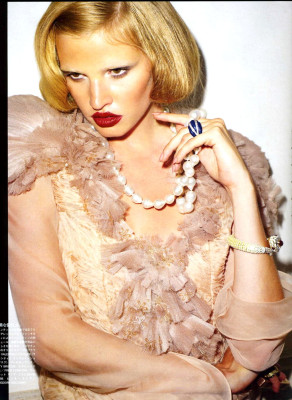 Lara Stone pic #157333