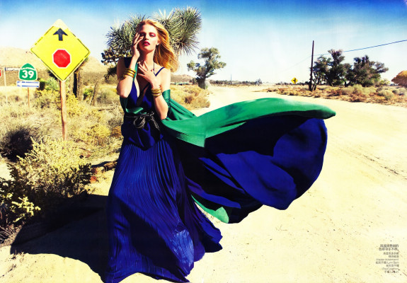 Lara Stone pic #349496