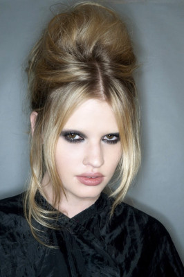 Lara Stone pic #397480