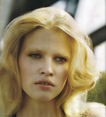 Lara Stone pic #205196