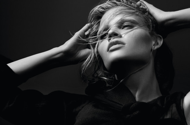 Lara Stone pic #356256