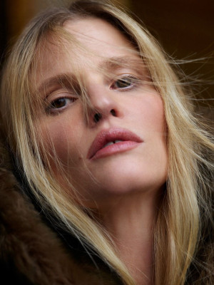 Lara Stone pic #1376282