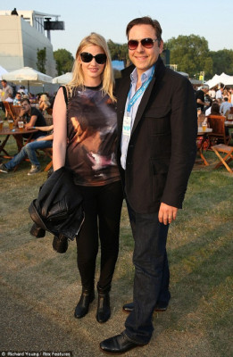 Lara Stone pic #622213