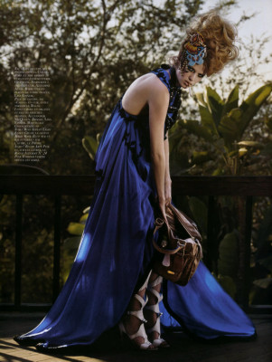 Lara Stone pic #344310