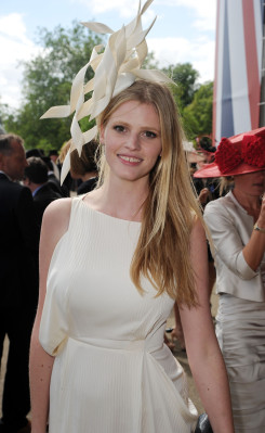 Lara Stone pic #503254
