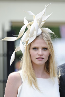 Lara Stone pic #503255