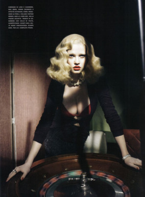 Lara Stone pic #199479