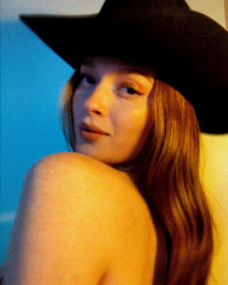 Larsen Thompson pic #1216764