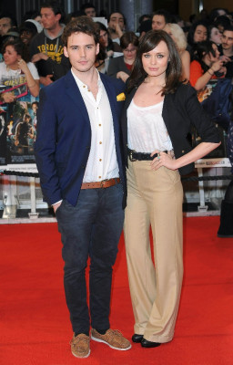 photo 27 in Laura Haddock gallery [id832804] 2016-02-10 00:00:00