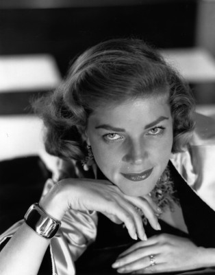 Lauren Bacall pic #427789