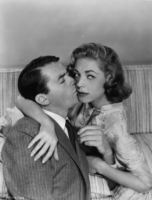 Lauren Bacall pic #427792