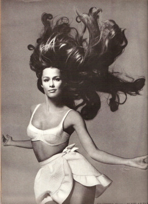 photo 4 in Lauren Hutton gallery [id136026] 2009-02-27 00:00:00