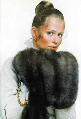 Lauren Hutton pic #386372