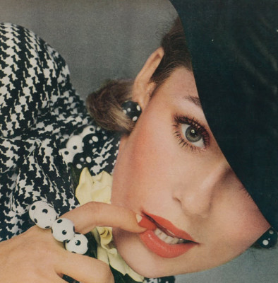 Lauren Hutton pic #364017