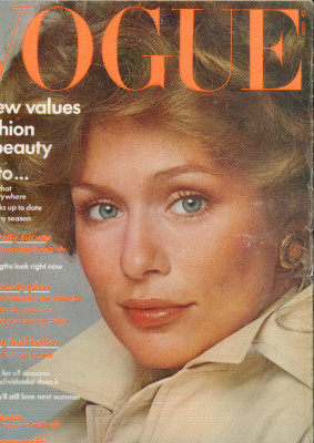 Lauren Hutton pic #381673