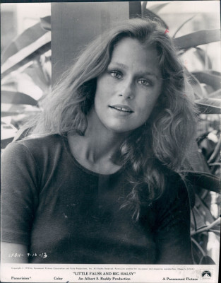 Lauren Hutton pic #368451