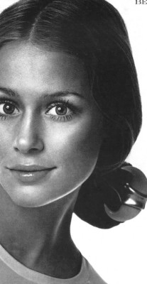 Lauren Hutton pic #311892