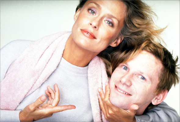 photo 20 in Lauren Hutton gallery [id279324] 2010-08-19 00:00:00
