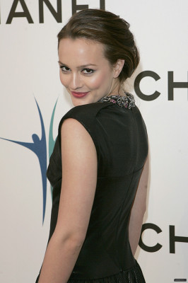 photo 17 in Leighton gallery [id177079] 2009-08-20 00:00:00