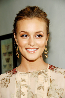 photo 7 in Leighton Meester gallery [id207851] 2009-12-01 00:00:00