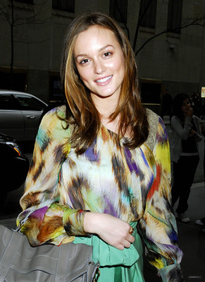 photo 7 in Leighton Meester gallery [id223881] 2010-01-11 00:00:00