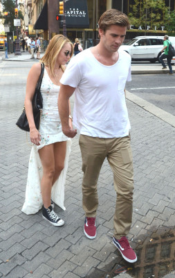 photo 8 in Liam Hemsworth gallery [id513023] 2012-07-20 00:00:00