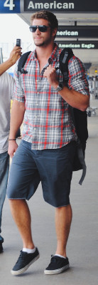 photo 15 in Liam Hemsworth gallery [id381199] 2011-05-24 00:00:00