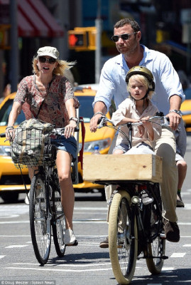 Liev Schreiber pic #615157