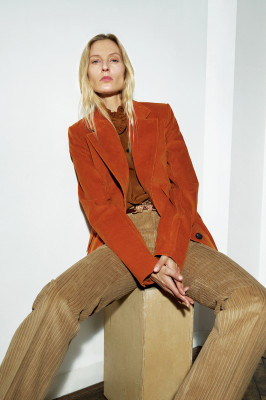 Liisa Winkler pic #1200096