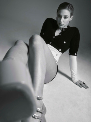 photo 17 in Lili Reinhart gallery [id1310763] 2022-09-26 00:00:00