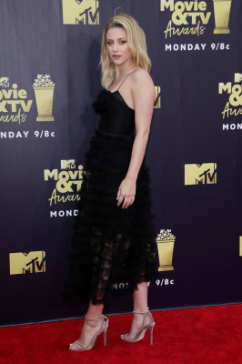 photo 24 in Lili Reinhart gallery [id1044858] 2018-06-17 00:00:00