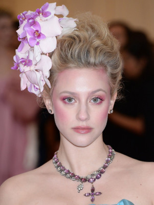 photo 13 in Lili Reinhart gallery [id1131272] 2019-05-08 00:00:00