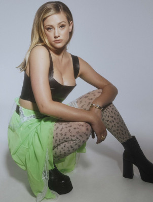 photo 15 in Lili Reinhart gallery [id1208683] 2020-03-20 00:00:00