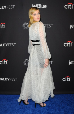 Lili Reinhart pic #1023862