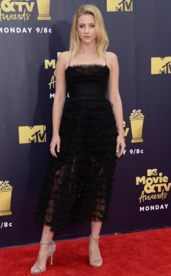 Lili Reinhart pic #1044850