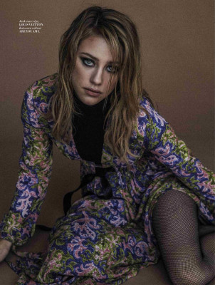 Lili Reinhart pic #1067914