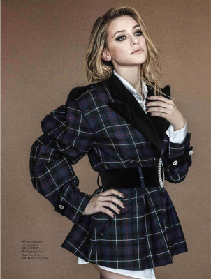 Lili Reinhart pic #1067916