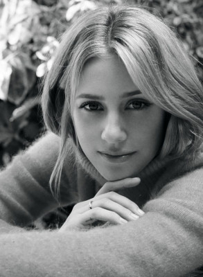 Lili Reinhart pic #1064754