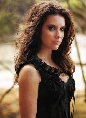 Evangeline Lilly pic #54750