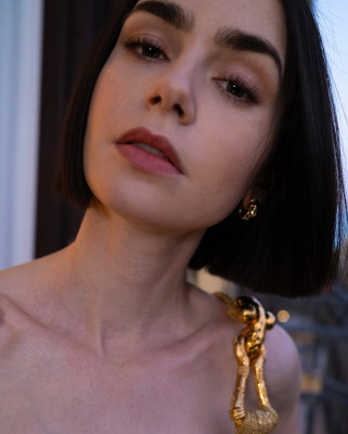 Lily Collins pic #1361970