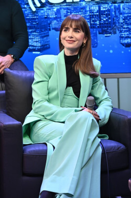 Lily Collins pic #1319435