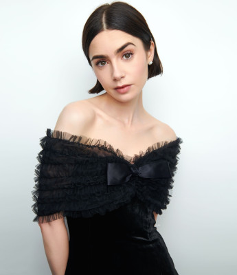 Lily Collins pic #1367383