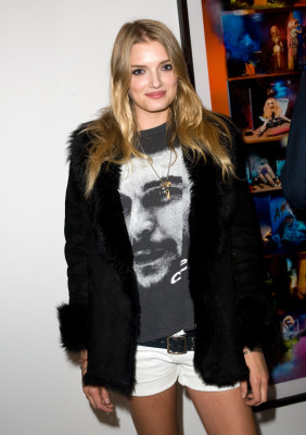 photo 19 in Lily Donaldson gallery [id407514] 2011-09-29 00:00:00