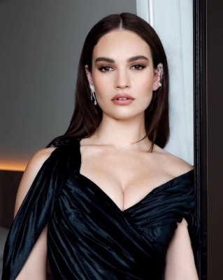 Lily James pic #1325013