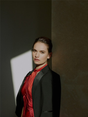 Lily James pic #1330239